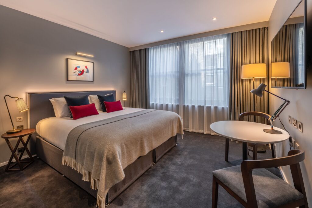 The Resident Covent Garden The Premium King Bedroom